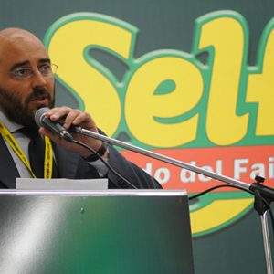 Self, la trattativa c&rsquo;&egrave;