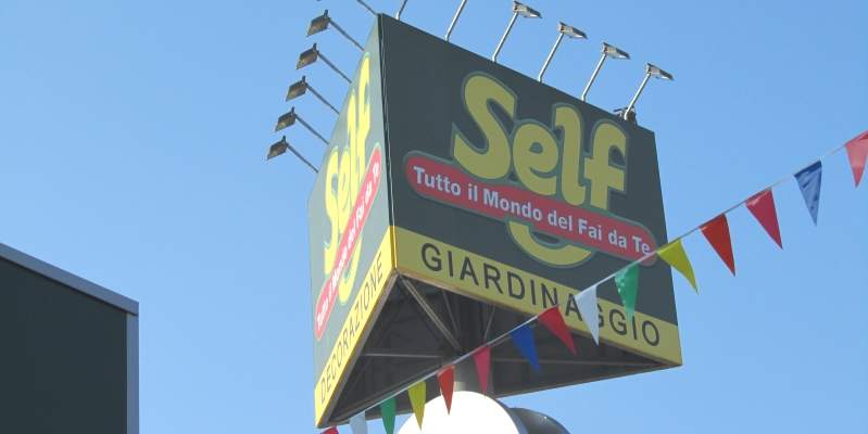 Bricomax si aggiudica Self Italia