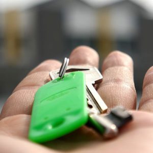 Et&agrave; media in aumento per chi compra casa