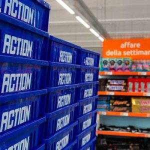 Action, nuovo negozio a Como