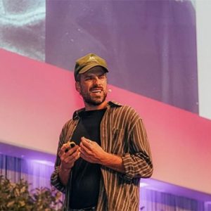 Joshua Coombes: &ldquo;Fare qualcosa per nulla&rdquo;