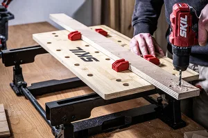 SKIL 1290 AA: stabilit&agrave; e versatilit&agrave; in un banco da lavoro portatile