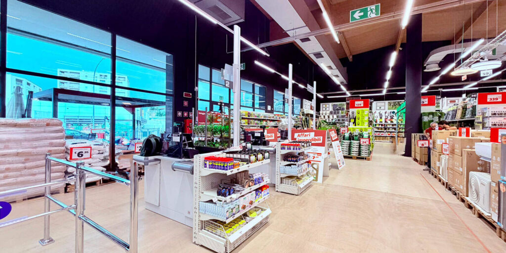 Il nuovo negozio Bricocenter a Rovereto. Le foto